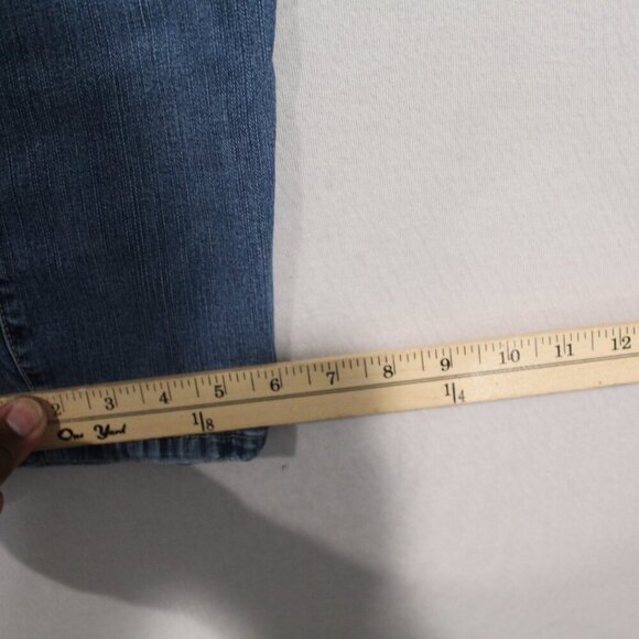 Torrid Women Blue Jeans Skinny Swear By The Fit Casual Denim Size 16 - Picture 3 of 9